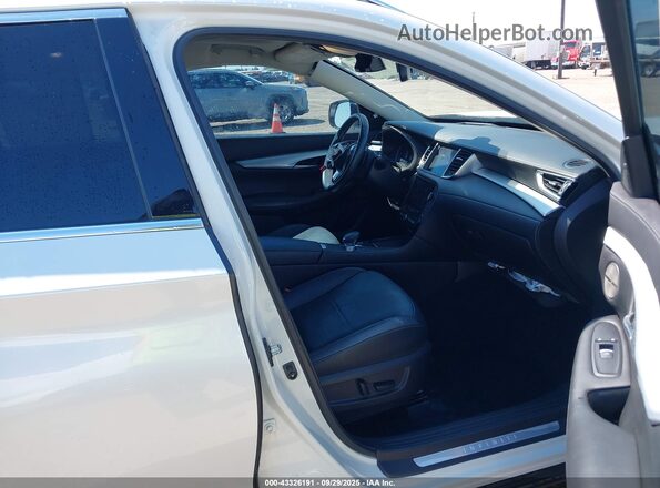 3PCAJ5M3XLF102589 2020 INFINITI QX50 Белый Вид салона спереди