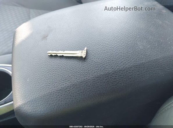 3TMBZ5DN0MM031348 2021 TOYOTA TACOMA Белый Вид панели приборов
