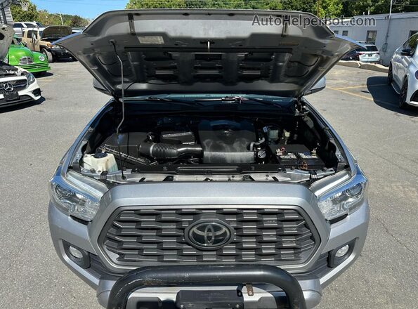 3TMDZ5BN1LM088488 2020 TOYOTA LE Silver Widok z przodu