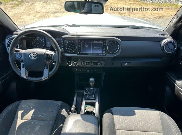 3TMDZ5BN1LM088488 2020 TOYOTA LE Silver Widok zestawu wskaźników