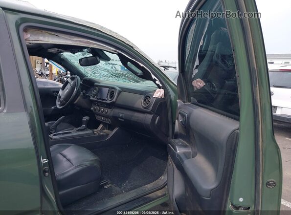 3TMDZ5BN7MM102685 2021 TOYOTA TACOMA Зеленый Вид салона спереди