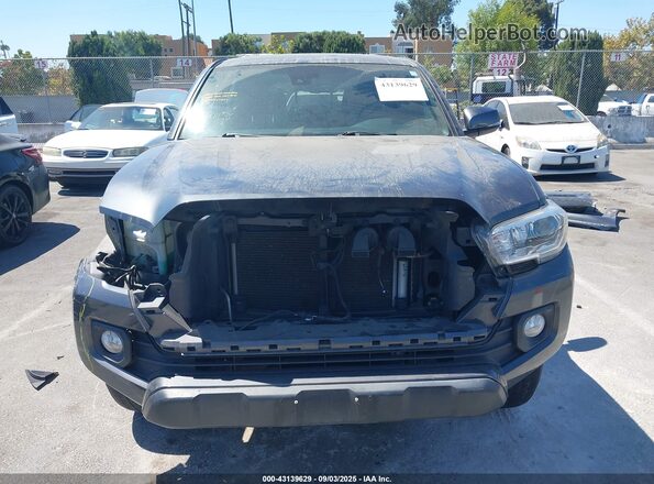 3TMDZ5BN7MM114237 2021 TOYOTA TACOMA Gray Սալոնի հետևի տեսք