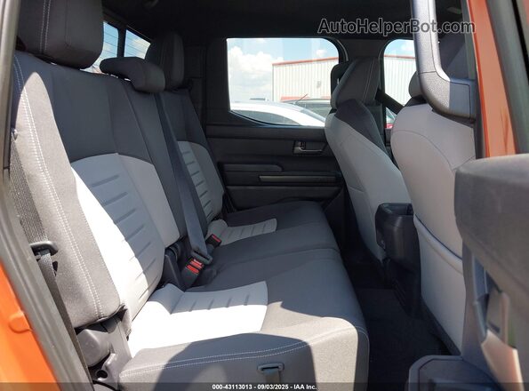 3TMKB5FN9SM035400 2025 TOYOTA TACOMA Orange Вид наклейки з VIN-кодом