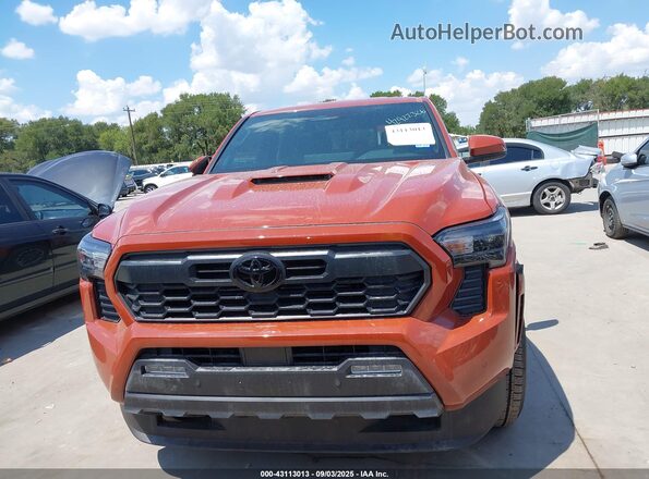 3TMKB5FN9SM035400 2025 TOYOTA TACOMA Orange Вид щитка приладів