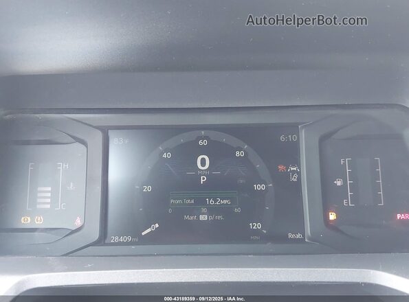 3TYKD5HN5RT009771 2024 TOYOTA TACOMA Silver Հետևի նստատեղերի տեսք