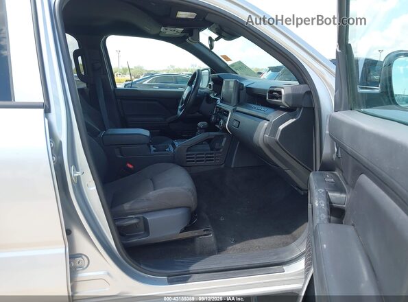 3TYKD5HN5RT009771 2024 TOYOTA TACOMA Silver Սալոնի դիմացի տեսք