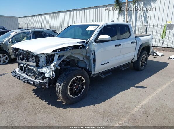 3TYLC5LN7RT011830 2024 TOYOTA TACOMA HYBRID Белый Передняя левая четверть