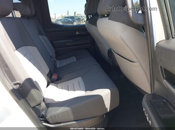 3TYLC5LN7RT011830 2024 TOYOTA TACOMA HYBRID Белый Вид наклейки с VIN-кодом