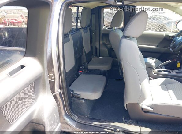 3TYSZ5AN9LT004379 2020 TOYOTA TACOMA Gray Vista de la etiqueta del VIN