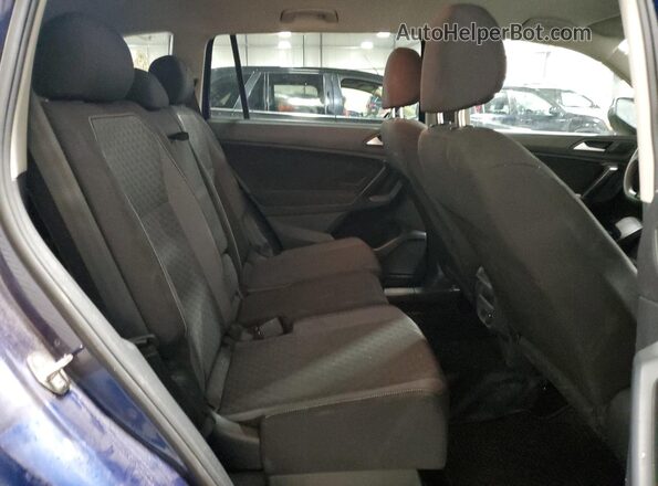 3VV0B7AX4MM047955 2021 VOLKSWAGEN TIGUAN Blue Rear interior view