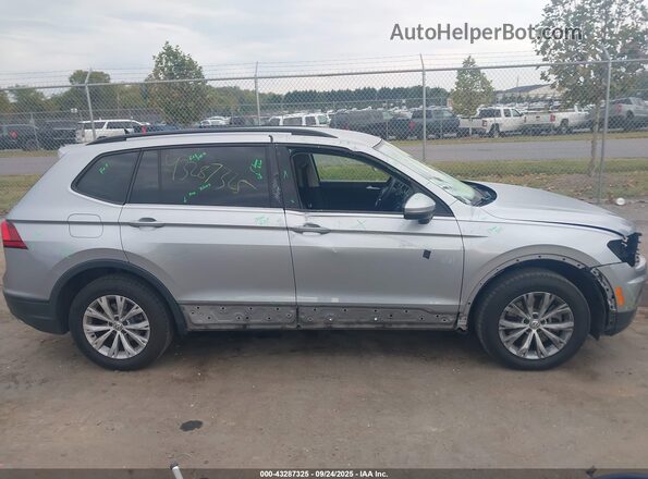 3VV0B7AX5LM142734 2020 VOLKSWAGEN TIGUAN Silver Вид задньої частини салону