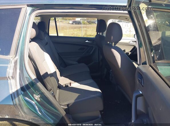 3VV0B7AX9JM112536 2018 VOLKSWAGEN TIGUAN Green VIN კოდის სტიკერის ხედი