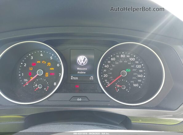 3VV0B7AX9JM112536 2018 VOLKSWAGEN TIGUAN Green უკანა სავარძლების ხედი