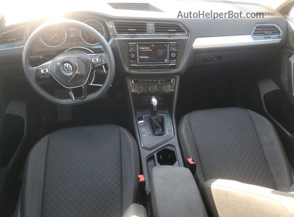 3VV1B7AX1JM030319 2018 VOLKSWAGEN TIGUAN Серый 