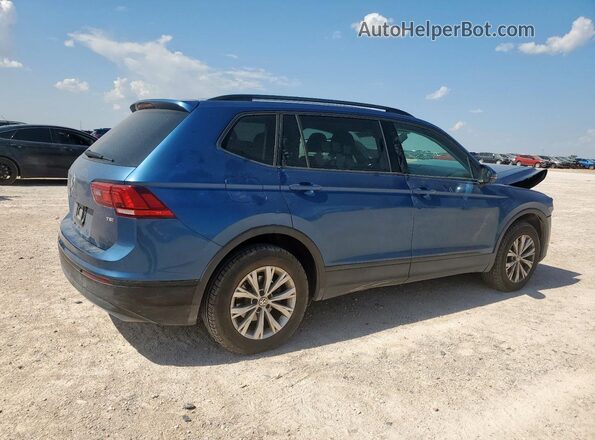 3VV1B7AX2JM058100 2018 VOLKSWAGEN TIGUAN Blue 