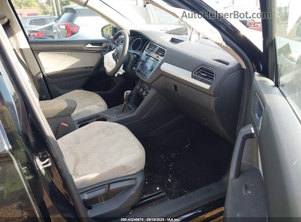 3VV1B7AX3MM086038 2021 VOLKSWAGEN TIGUAN Black Вид салону спереду