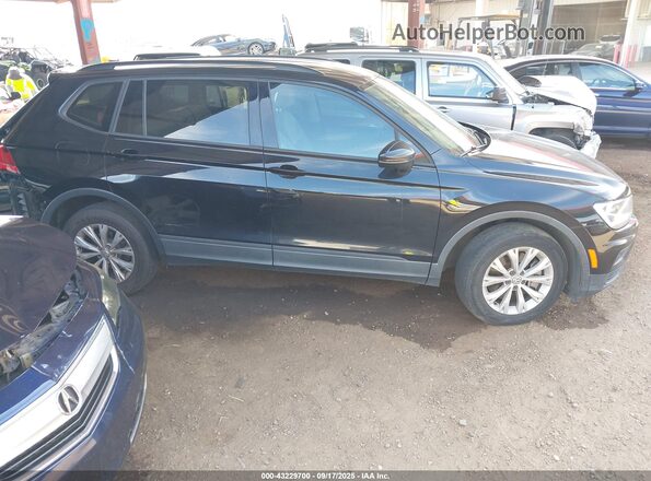 3VV1B7AX4JM121682 2018 VOLKSWAGEN TIGUAN Black 
