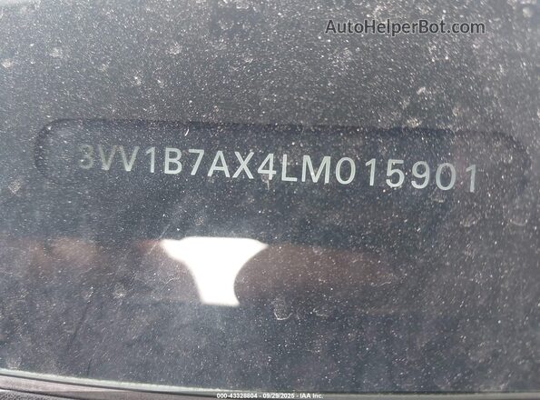 3VV1B7AX4LM015901 2020 VOLKSWAGEN TIGUAN Black ძრავის განყოფილების ხედი