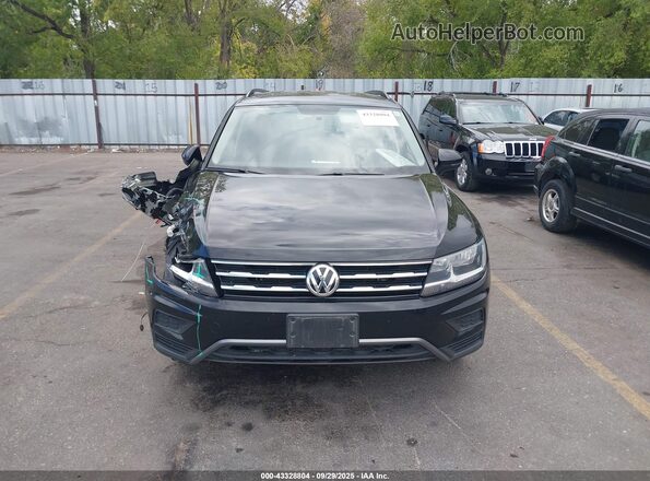 3VV1B7AX4LM015901 2020 VOLKSWAGEN TIGUAN Black ხელსაწყოთა პანელის ხედი