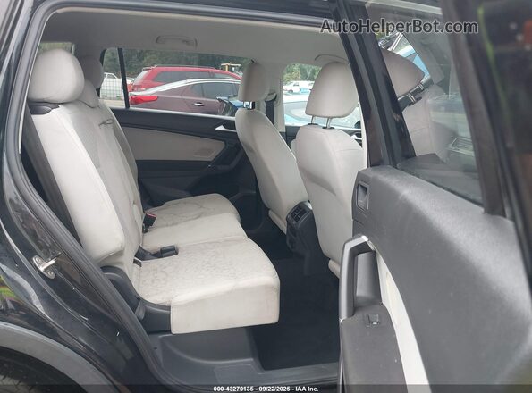 3VV1B7AX4LM132698 2020 VOLKSWAGEN TIGUAN Black Вид наклейки з VIN-кодом
