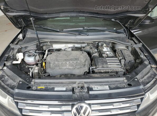 3VV1B7AX6JM023799 2018 VOLKSWAGEN TIGUAN Black 
