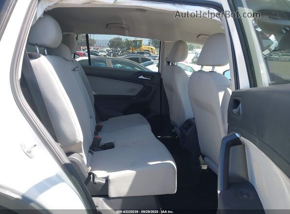 3VV1B7AX7LM123543 2020 VOLKSWAGEN TIGUAN White Вид наклейки з VIN-кодом