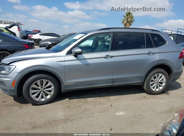 3VV1B7AX9KM195455 2019 VOLKSWAGEN TIGUAN Silver Widok wnętrza 360 stopni