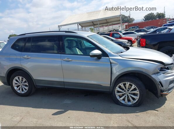 3VV1B7AX9KM195455 2019 VOLKSWAGEN TIGUAN Silver Widok wnętrza z tyłu