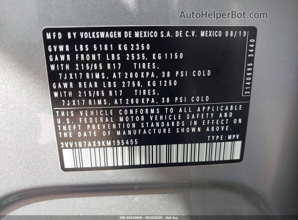 3VV1B7AX9KM195455 2019 VOLKSWAGEN TIGUAN Silver Widok komory silnika