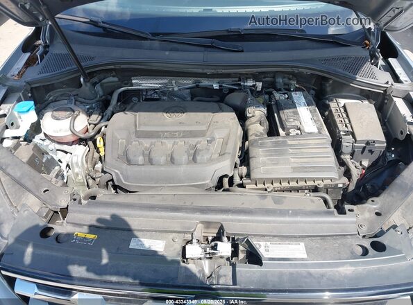 3VV1B7AX9KM195455 2019 VOLKSWAGEN TIGUAN Silver Widok z tyłu
