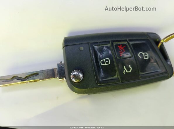 3VV1B7AX9KM195455 2019 VOLKSWAGEN TIGUAN Silver Widok deski rozdzielczej