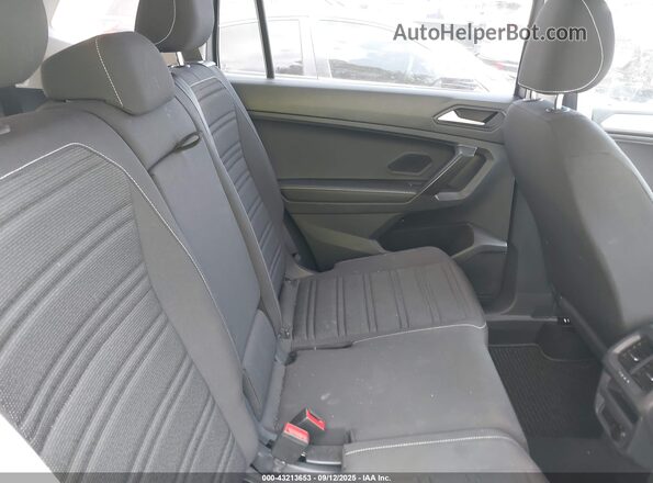 3VV1B7AX9NM042224 2022 VOLKSWAGEN TIGUAN Серый Вид наклейки с VIN-кодом