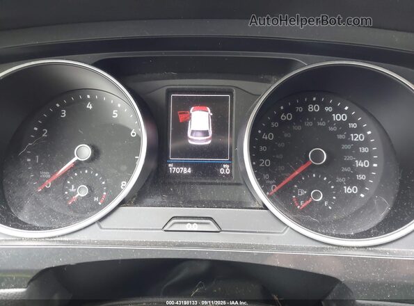 3VV2B7AX0KM080294 2019 VOLKSWAGEN TIGUAN Красный Вид задних сидений