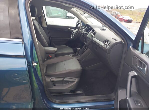 3VV2B7AX0LM115661 2020 VOLKSWAGEN TIGUAN Синий Вид салона спереди