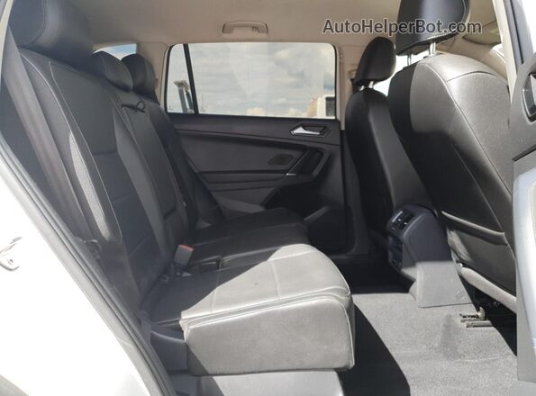 3VV2B7AX3JM095533 2018 VOLKSWAGEN TIGUAN White 
