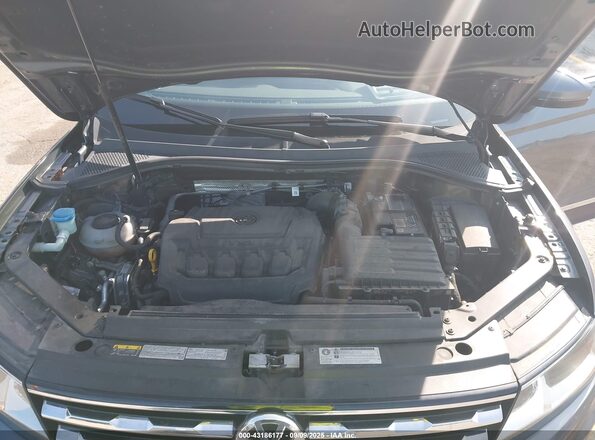 3VV2B7AX4LM044125 2020 VOLKSWAGEN TIGUAN Gray Вид ззаду