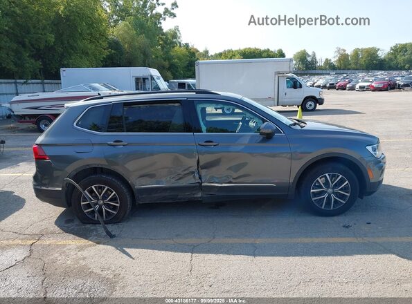 3VV2B7AX4LM044125 2020 VOLKSWAGEN TIGUAN Gray Вид задньої частини салону