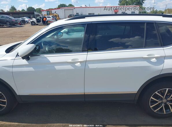 3VV2B7AX4LM091767 2020 VOLKSWAGEN TIGUAN White 