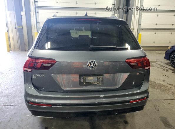 3VV2B7AX6LM070841 2020 VOLKSWAGEN TIGUAN Gray Widok z tyłu