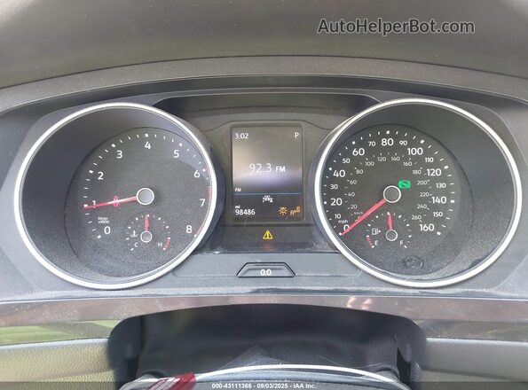 3VV2B7AX8LM006428 2020 VOLKSWAGEN TIGUAN Blue Вид задніх сидінь