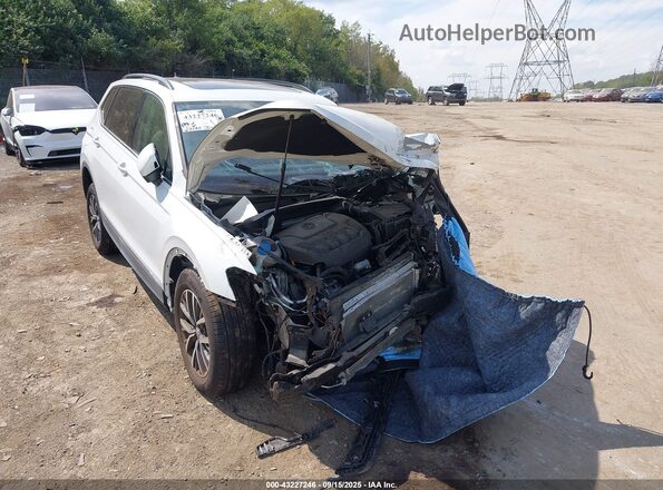 3VV2B7AX8LM043690 2020 VOLKSWAGEN TIGUAN White Front view