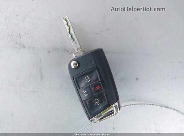 3VV3B7AX0LM095321 2020 VOLKSWAGEN TIGUAN Red Dashboard view