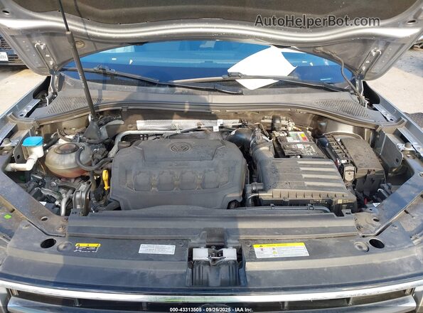 3VV3B7AX0NM172434 2022 VOLKSWAGEN TIGUAN Silver Вид ззаду