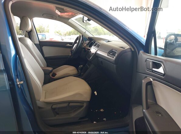 3VV3B7AX3JM033473 2018 VOLKSWAGEN TIGUAN Blue 