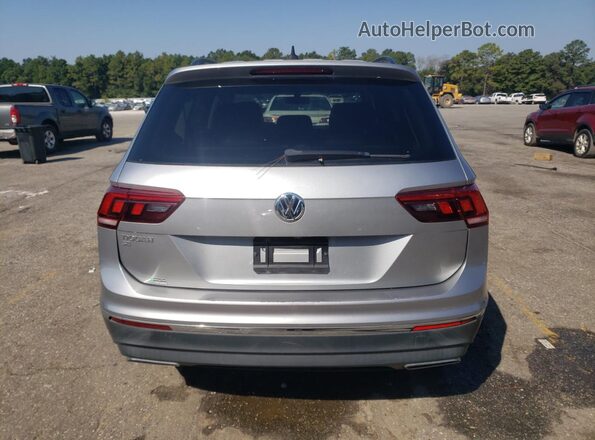 3VV3B7AX3LM046789 2020 VOLKSWAGEN TIGUAN Silver Вид ззаду