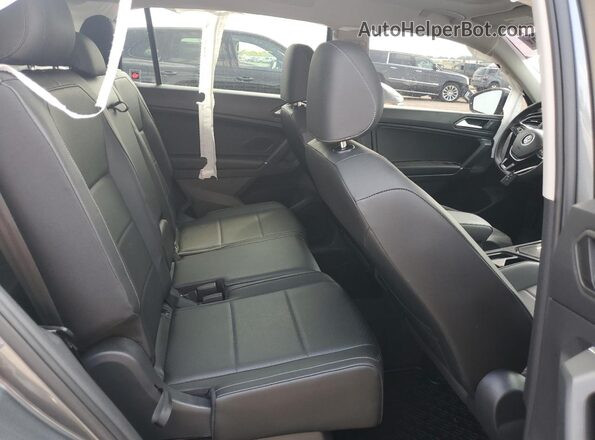 3VV3B7AX3LM065844 2020 VOLKSWAGEN TIGUAN Gray Вид задніх сидінь