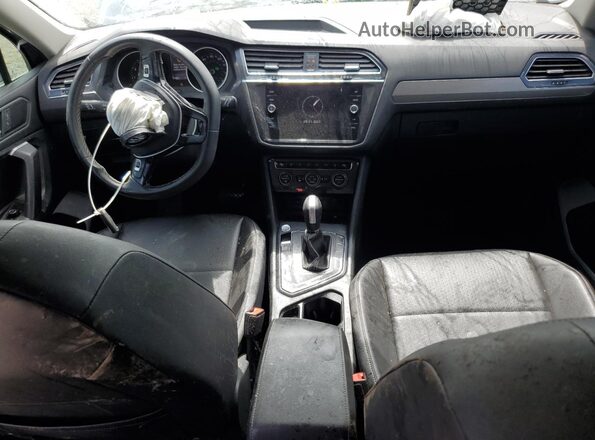 3VV3B7AX3MM116549 2021 VOLKSWAGEN TIGUAN Silver წინა პანელის ხედი