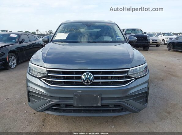 3VV3B7AX5NM059997 2022 VOLKSWAGEN TIGUAN Gray Вид задньої частини салону