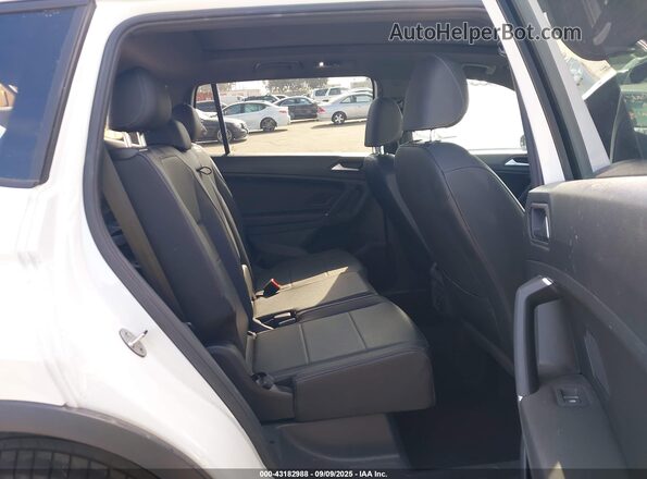 3VV3B7AX6LM149639 2020 VOLKSWAGEN TIGUAN Белый Вид наклейки с VIN-кодом