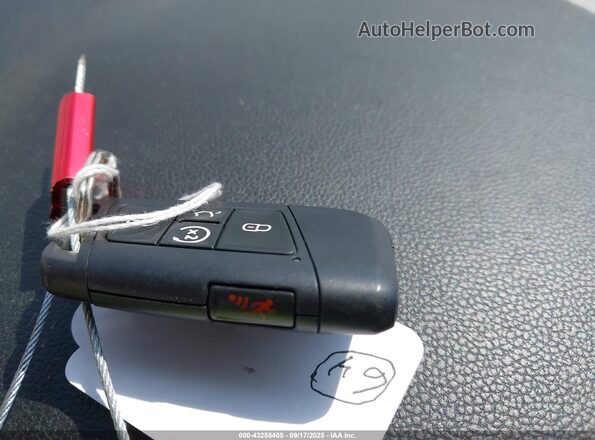 3VV3B7AX7LM142814 2020 VOLKSWAGEN TIGUAN White Dashboard view